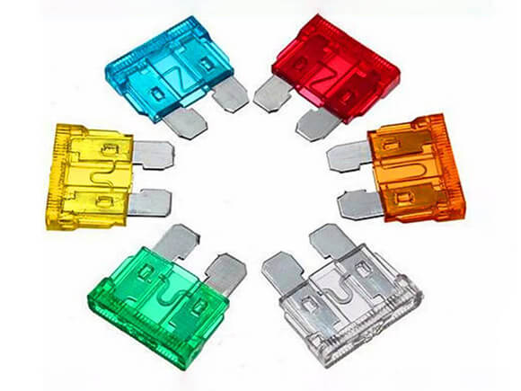 
                                    Representación visual de fusible
                                  